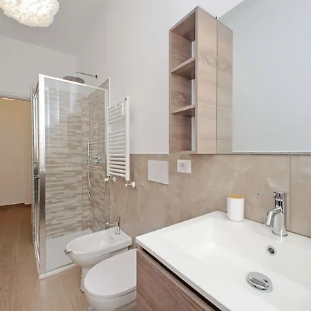 White Wood House * Rome