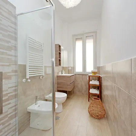 Appartement White Wood House *