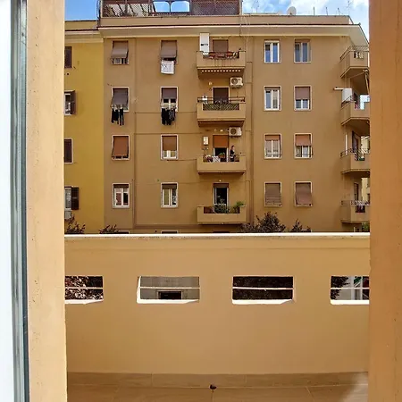 White Wood House Rome