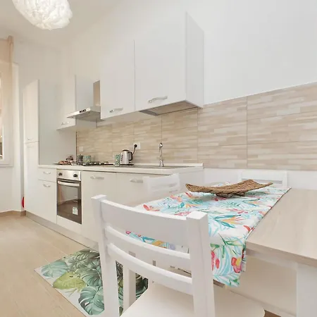 White Wood House Apartamento